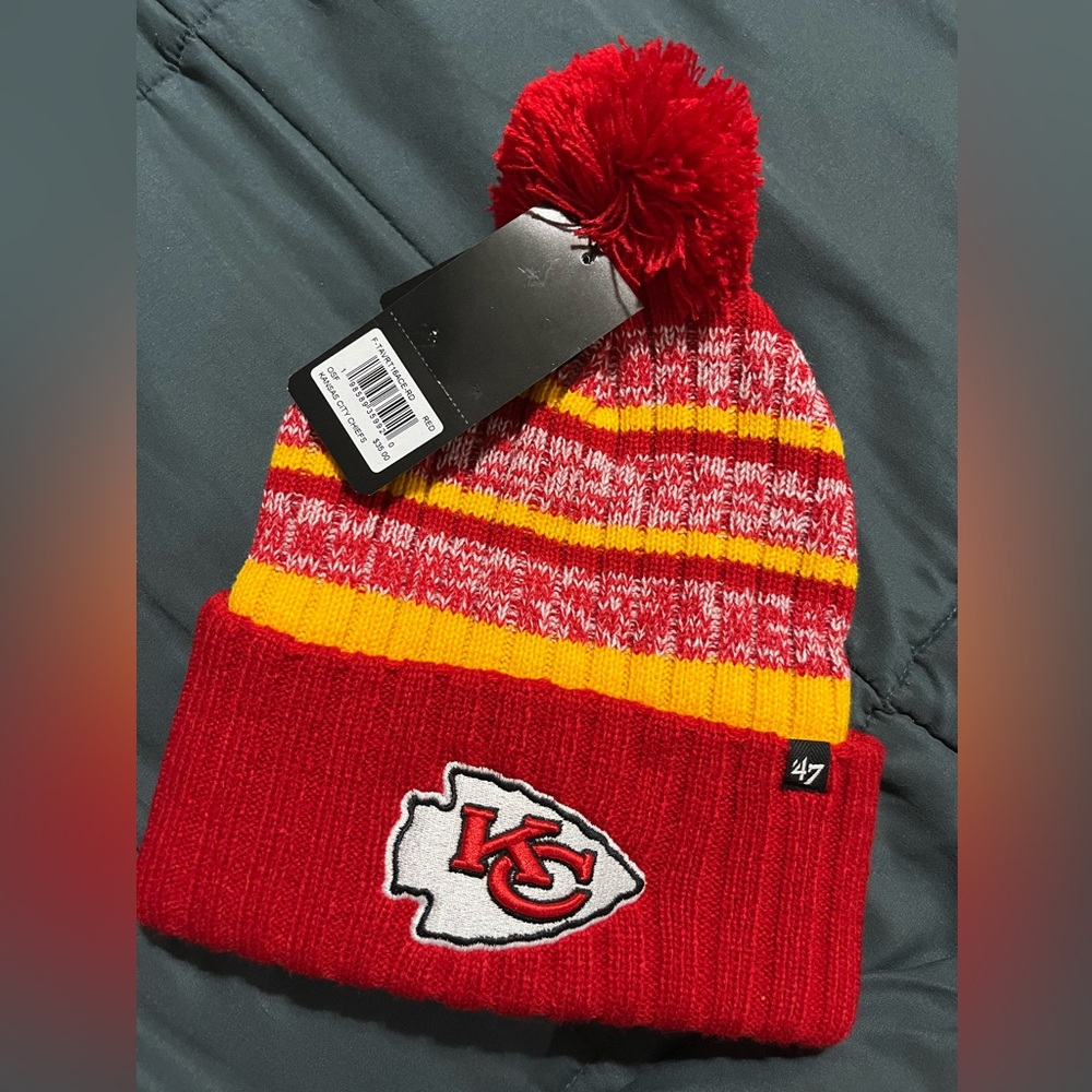 47 Kansas City Chiefs Red and Yellow Pom Pom Beanie